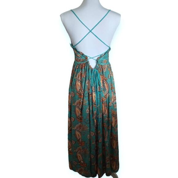 MILLIBON RED DRESS BOUTIQUE Timeless Moments Turquoise Blue Floral Print Midi Dr - Picture 9 of 13